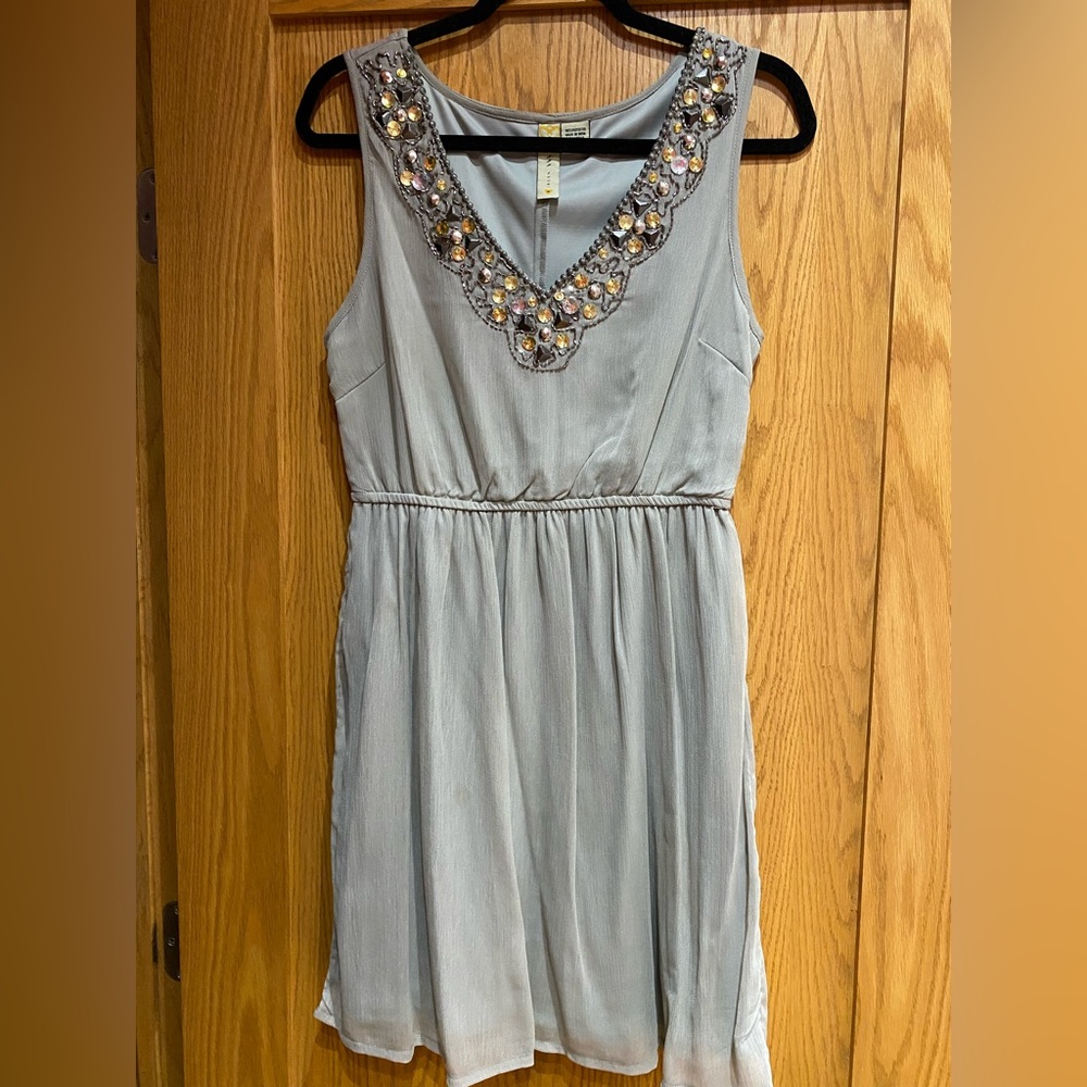 Dizzy Love Women’s gray dress size medium.
